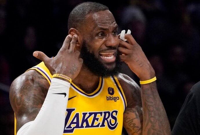 Lebron_dzhams