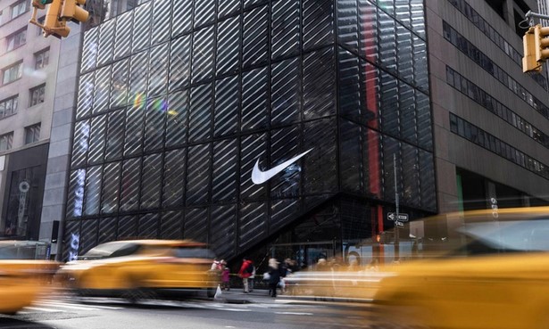 apple-intel-ta-nike-prosjat-trampa-zniziti-mita-na-tovari-z-vietnamu