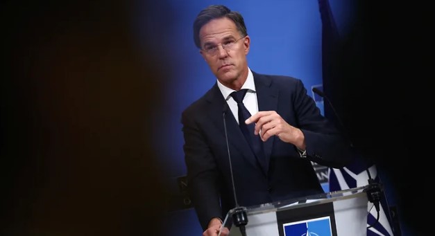 rjutte-nato-stezhit-za-vijskovimi-navchannjami-rosii-ta-bilorusii