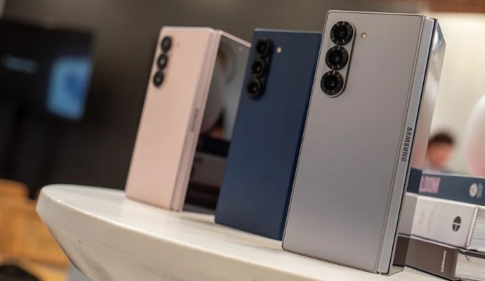 Samsung smartfon Galaxy Fold8