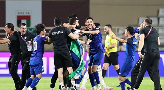 zbirna-uzbekistanu-vpershe-v-istorii-vijshla-na-chempionat-svitu-z-futbolu