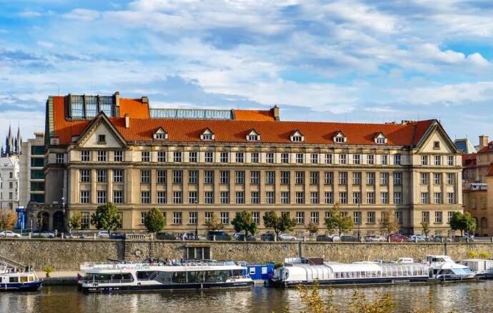 karlov universitet chehia