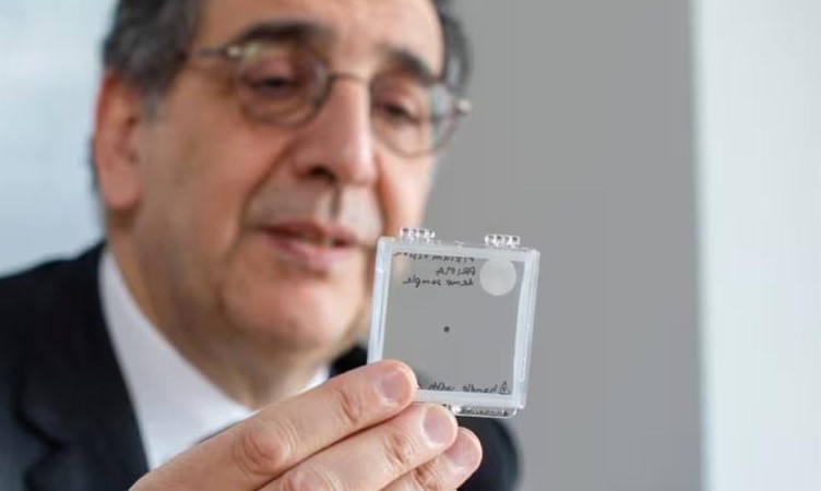 glaznoy implantant