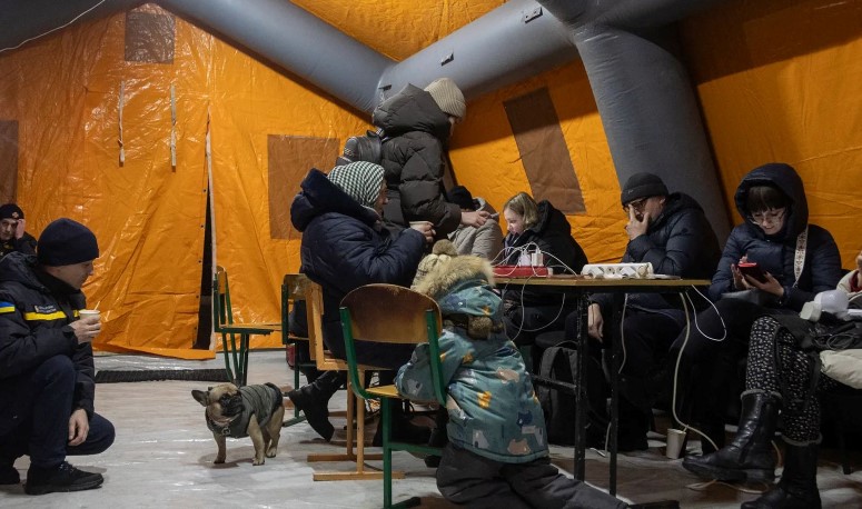 «Пʼята доба без світла»: як Київ і передмістя виживають у блекауті без тепла 1 blekaut kiev