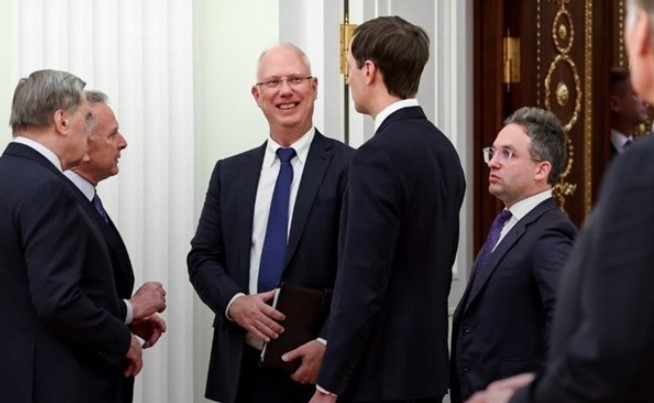 Переговори РФ і США: Ушаков озвучив вимоги Кремля та заявив про продовження війни 1 peregovori dmitriev vitkoff ushakov