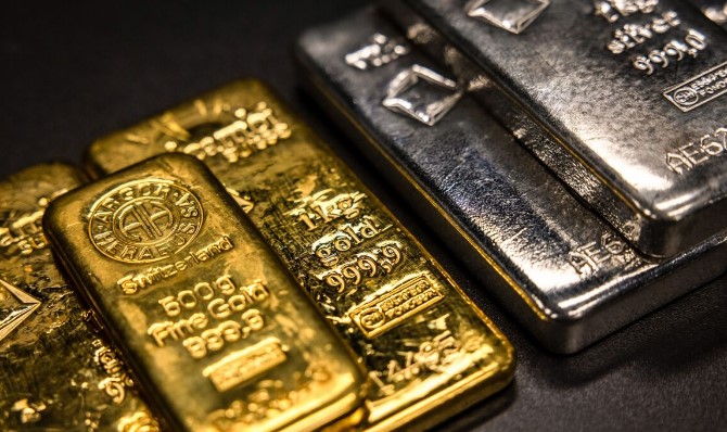 Ціни на золото та срібло впали на тлі новин зі США 1 zoloto serebro2