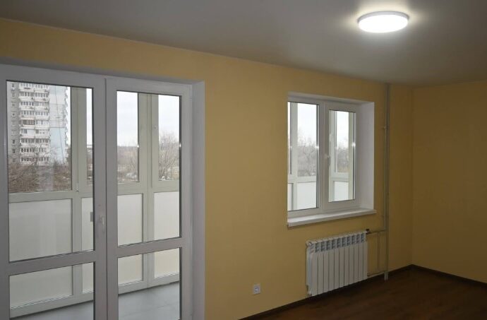 У Запоріжжі мешканцям зруйнованого будинку на вул. Запорізькій вручили ключі від відбудованих квартир 1 1