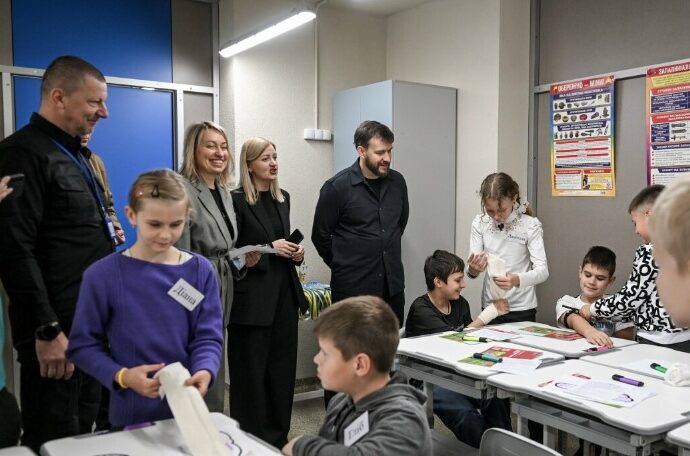 Підземна школа за 100 мільйонів у Комишувасі: чи було доцільним її будівництво? 5 shkola buharina2