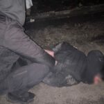 У Запоріжжі затримали грабіжника, який вихопив 47 тисяч гривень із авто 37 zaderzhanie