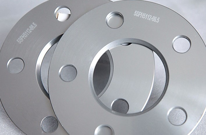 adapteri dla kolesnih diskov