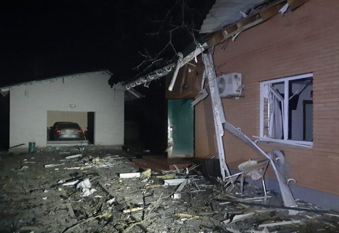 Запорізька область під масованим обстрілом РФ: у Біленькому авіабомба вбила жінку 1 obstrel0103