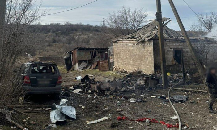 Обстріли Запорізької області — двоє поранених цивільних у Комишувасі 1 obstrel0303