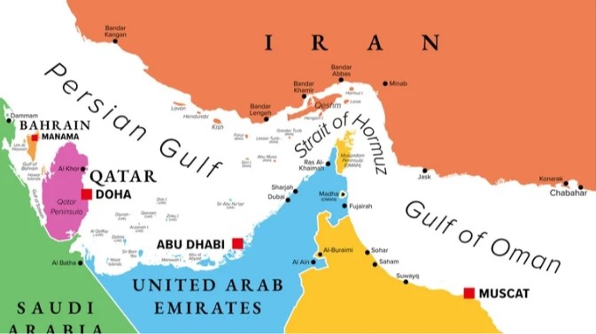 Сотні танкерів застрягли біля Ормузу: 150 суден з нафтою і СПГ стоять на якорі в Перській затоці 1 ormuz