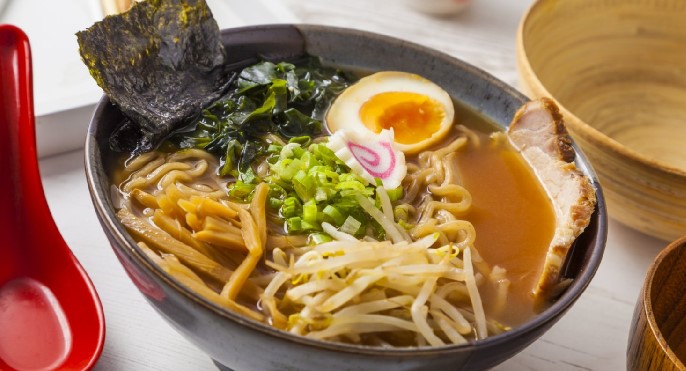 В Україні росте популярність рамену: що це за блюдо та чому його обирають українці 1 ramen