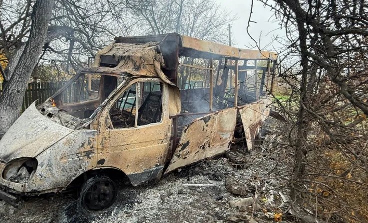 Полювання на цивільних: у Преображенці російський дрон атакував вантажівку з людьми 1 fpv gazel