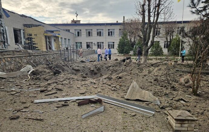 Обстріл передмістя Запоріжжя: РФ атакувала Балабине, є жертви та значні руйнування 4 obstrel0904