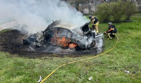 Обстріли передмість Запоріжжя: Степногірські надзвичайники гасили масштабні пожежі 30 obstrel1004 2