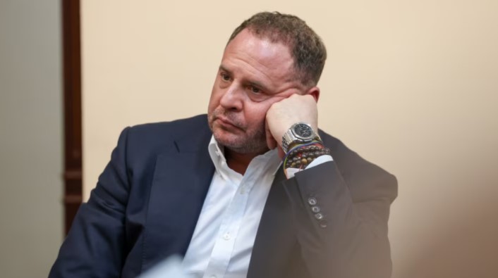 Суд відправив Андрія Єрмака до СІЗО: ВАКС обрав арешт із заставою 140 млн гривень 1 ermak sud3