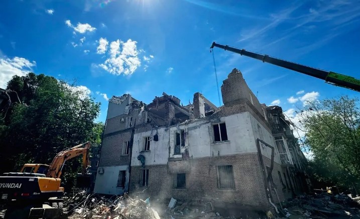 Удар по Дніпру: кількість загиблих зросла до 16, пошуково-рятувальну операцію завершено 1 dnepr
