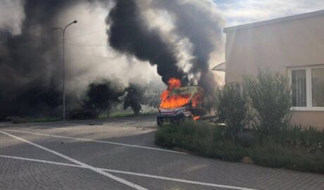 Росіяни атакували Кушугум: постраждала жінка, пошкоджено автомобіль швидкої допомоги 30 fpv attack2