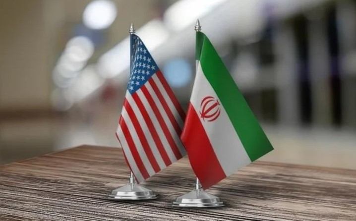 usa iran flagi