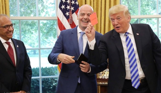 Скандал на ЧС-2026: Трамп втрутився у рішення ФІФА щодо дискваліфікації гравця збірної США 1 infantino tramp