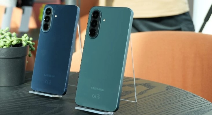Samsung Galaxy M47: довготривала підтримка та потужна автономність 1 smartfon Samsung Galaxy M47