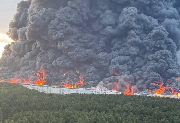 У Підмосков’ї прогриміли вибухи: після атаки дронів спалахнули великі склади Wildberries 14 wb koledino